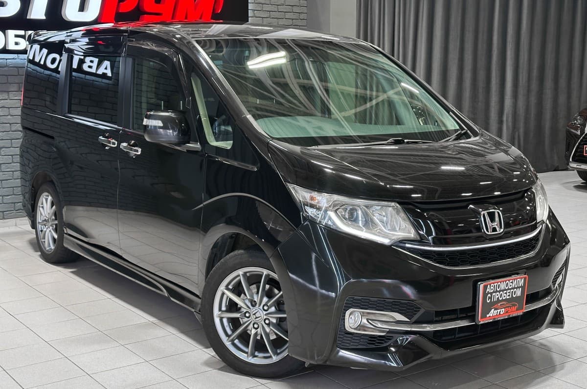 Honda Stepwgn SPADA - 5